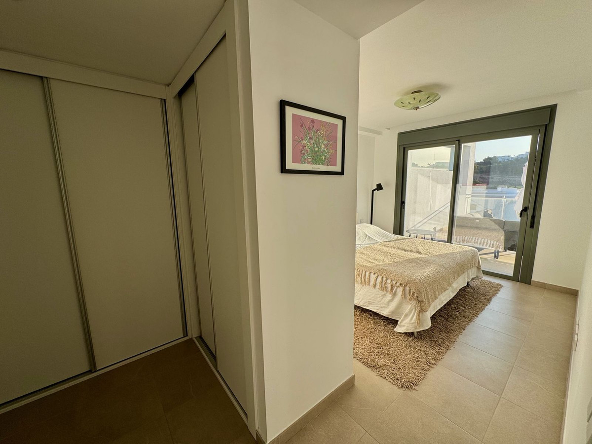 Property main view 32