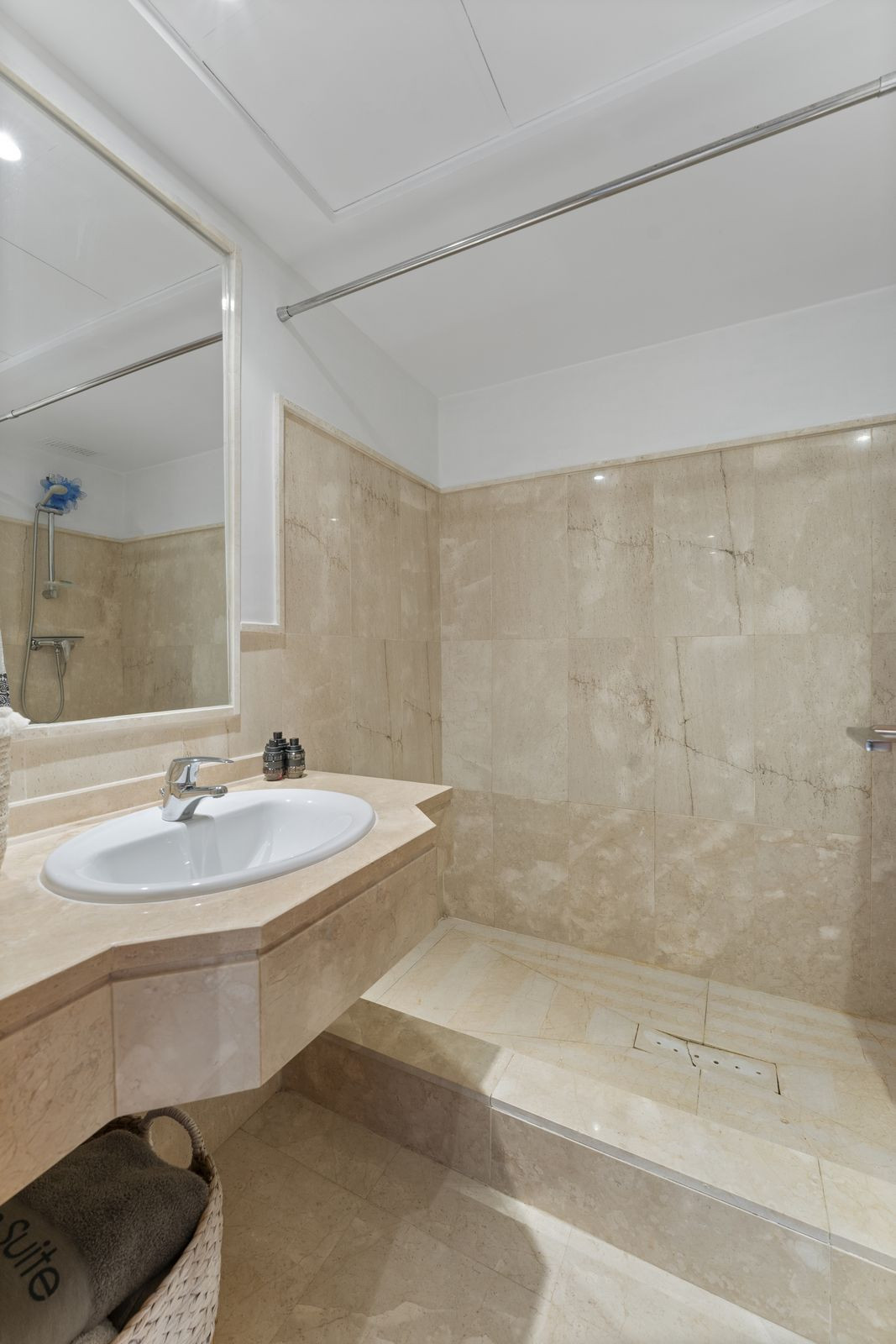 Appartement te koop in Casares | 2 slaapkamers H5225503