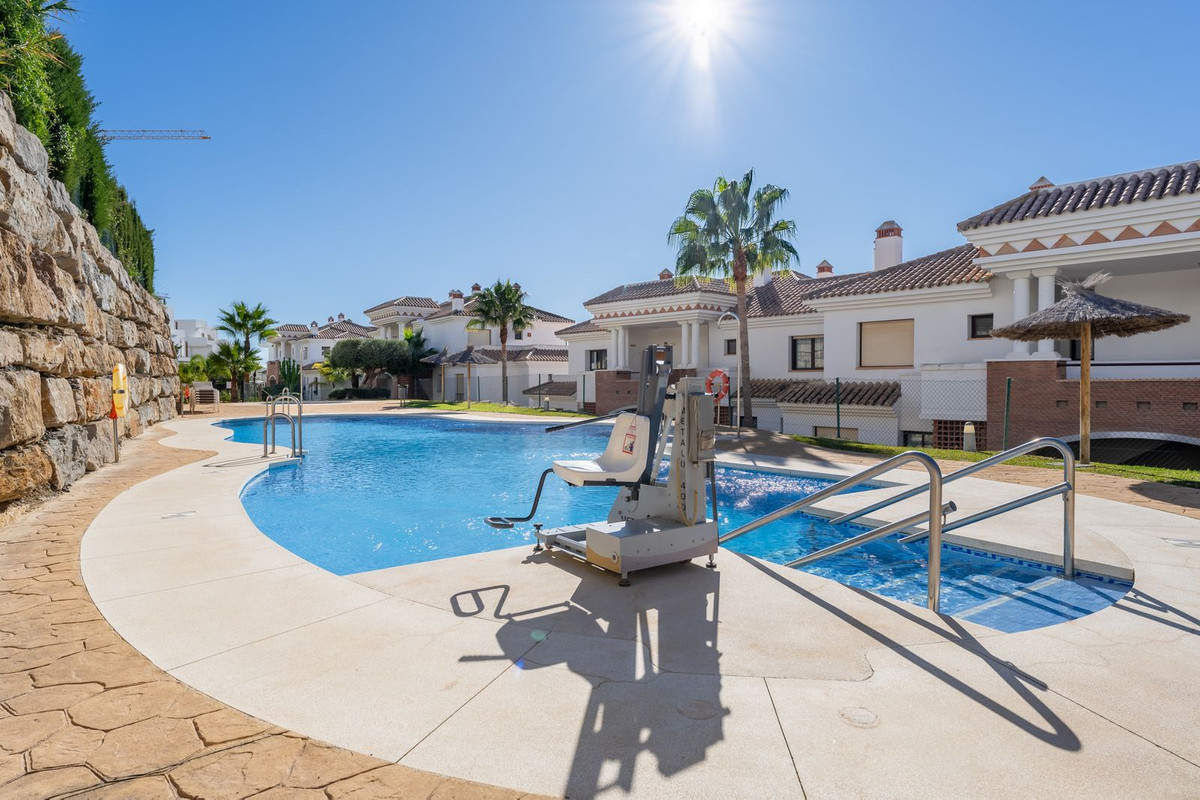 Appartement te koop in Casares | 2 slaapkamers H5225503