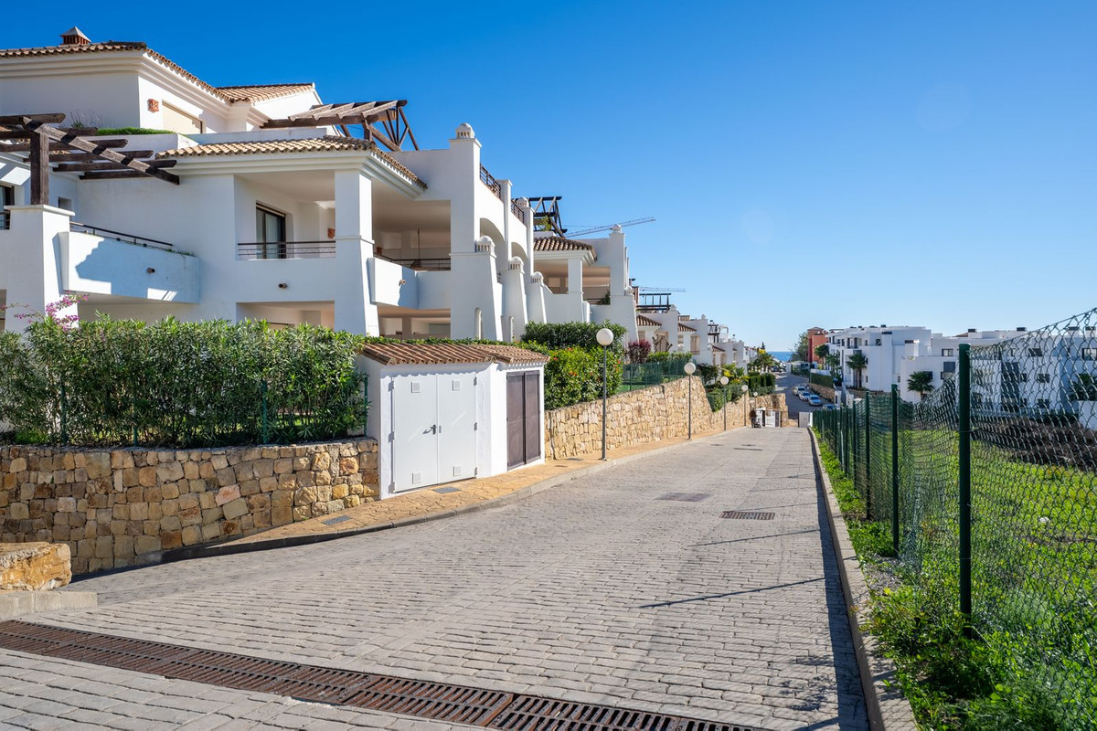 Appartement te koop in Casares | 2 slaapkamers H5225503