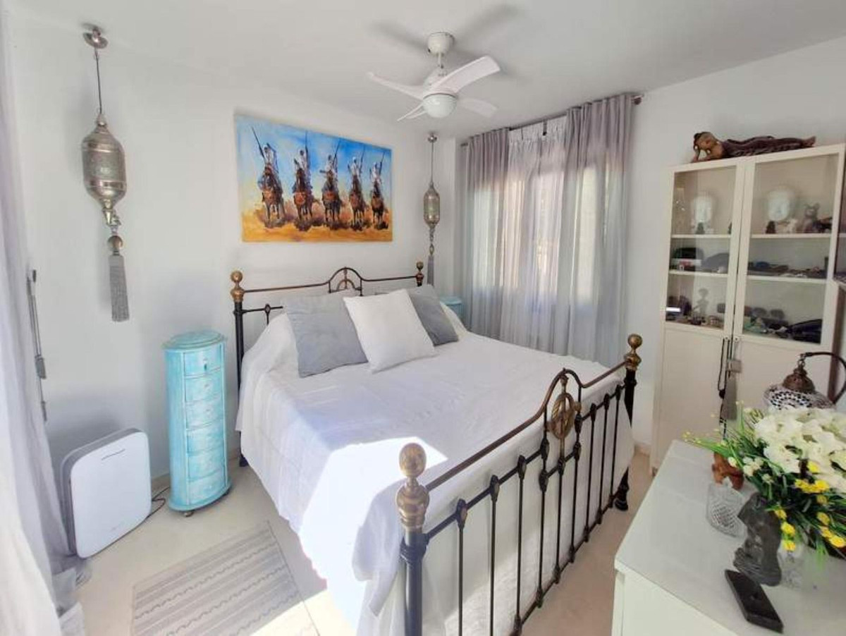 Appartement te koop in Casares | 3 slaapkamers H5255989