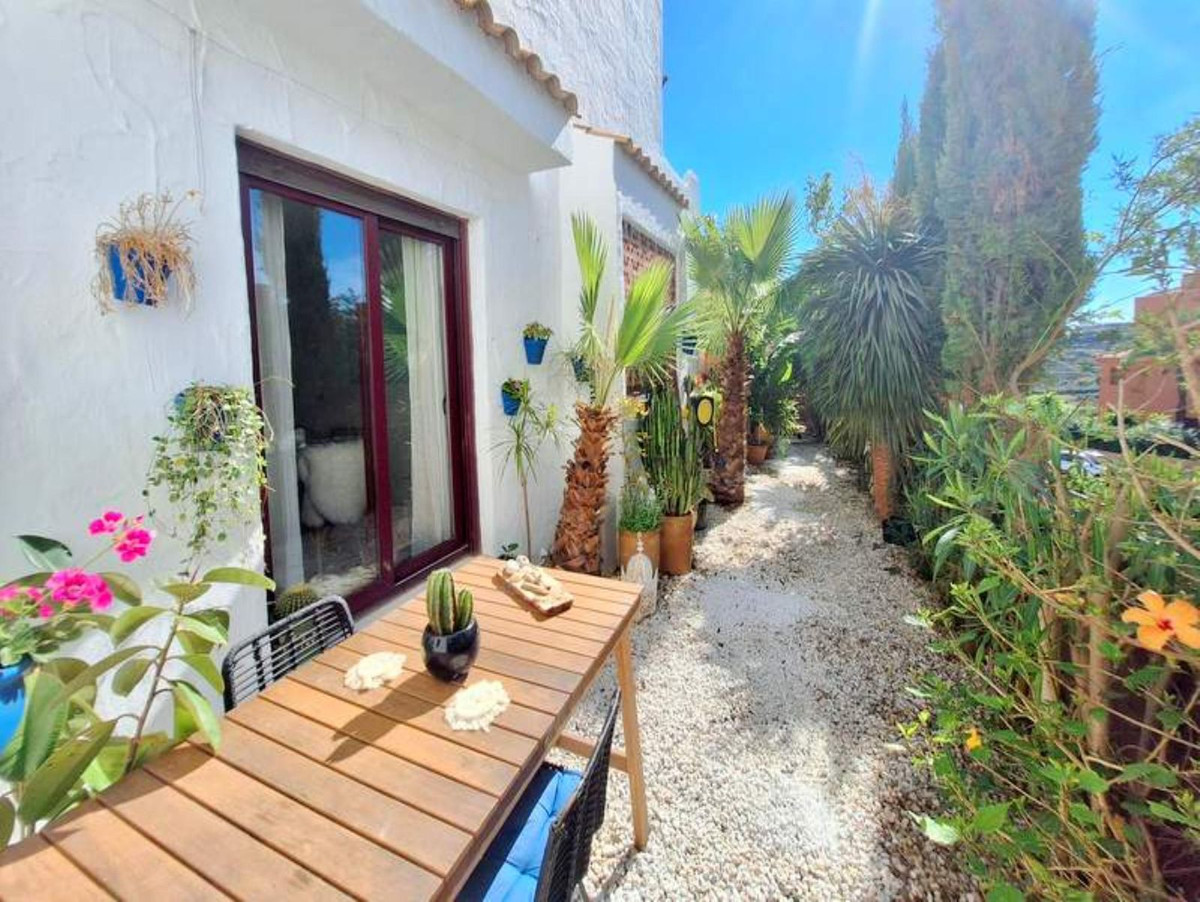 Appartement te koop in Casares | 3 slaapkamers H5255989