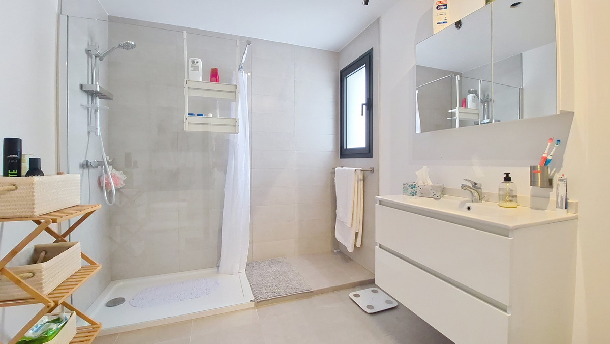 Appartement te koop in Casares | 3 slaapkamers H5256706