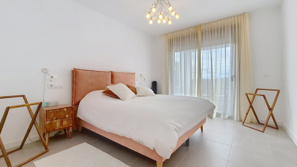 Appartement te koop in Casares | 3 slaapkamers H5256706