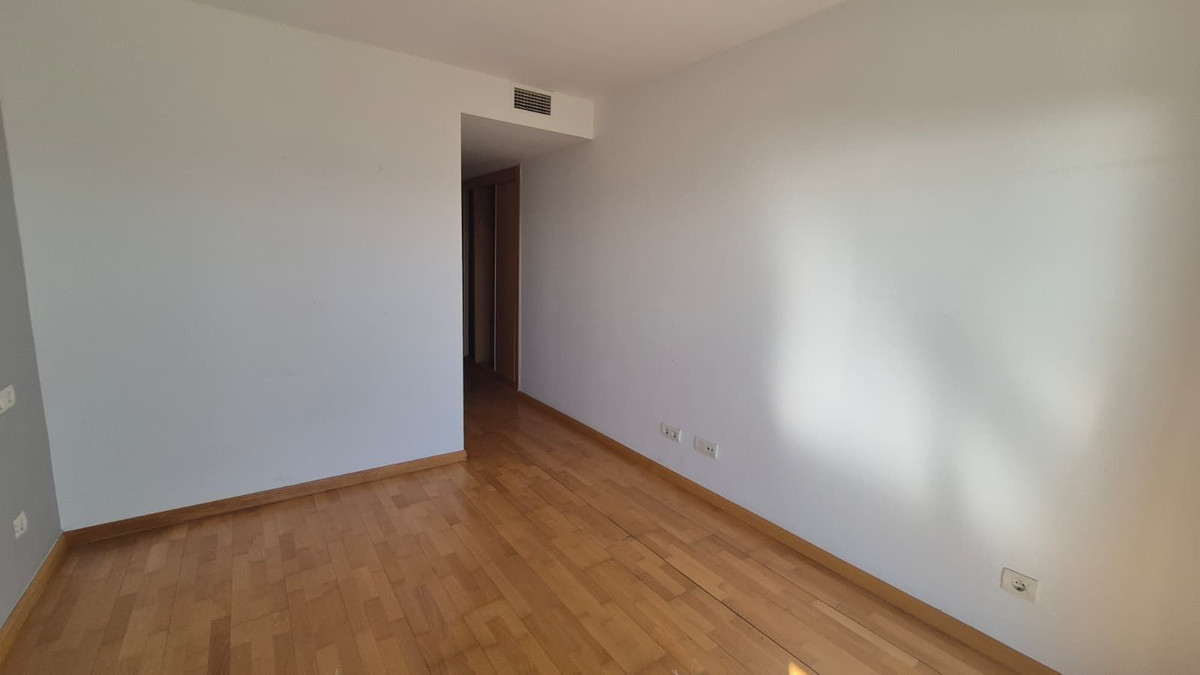 Appartement te koop in Casares | 2 slaapkamers H5258677