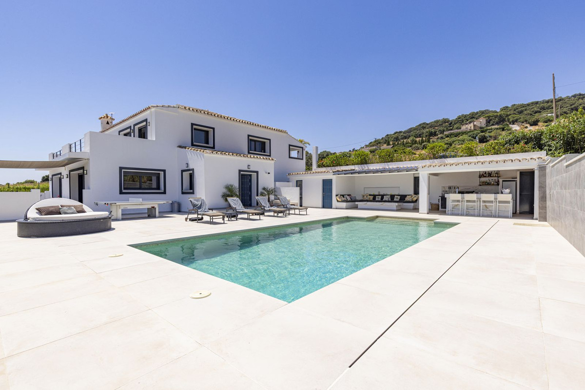 Huis te koop in Casares | 4 slaapkamers H5259436