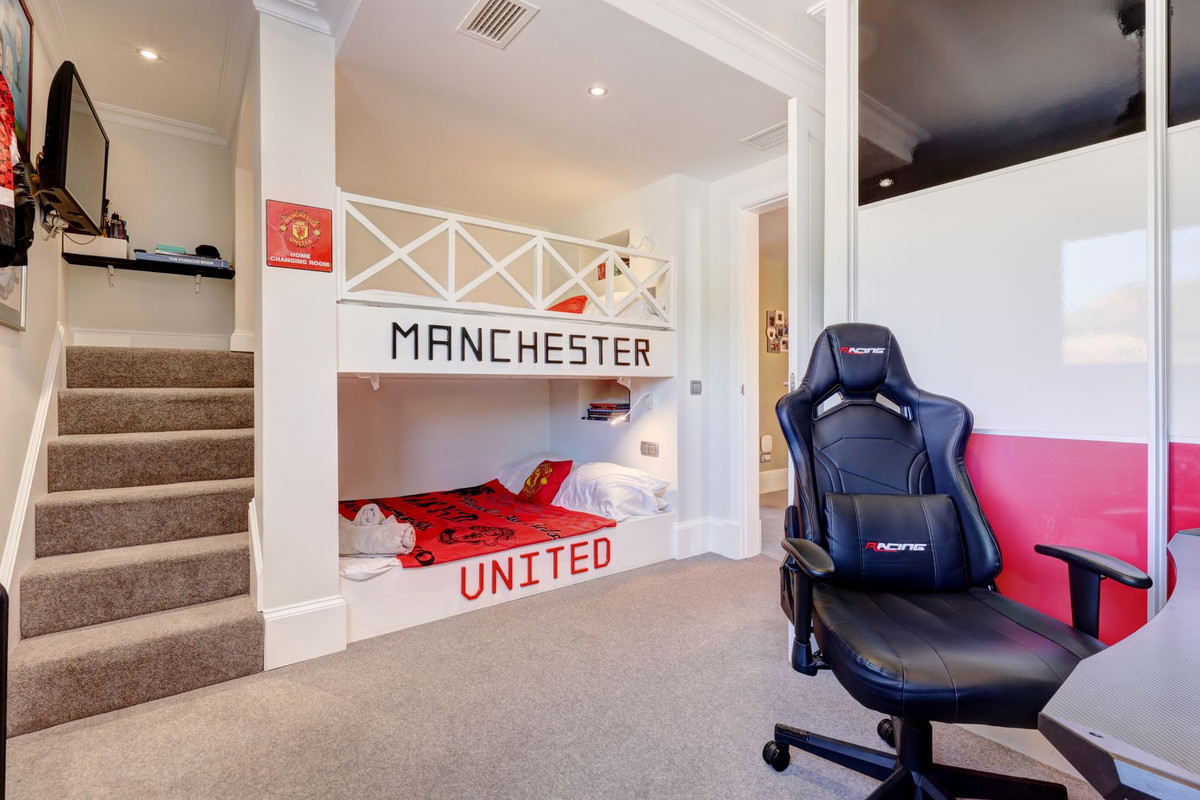 Huis te koop in Casares | 4 slaapkamers H5259436