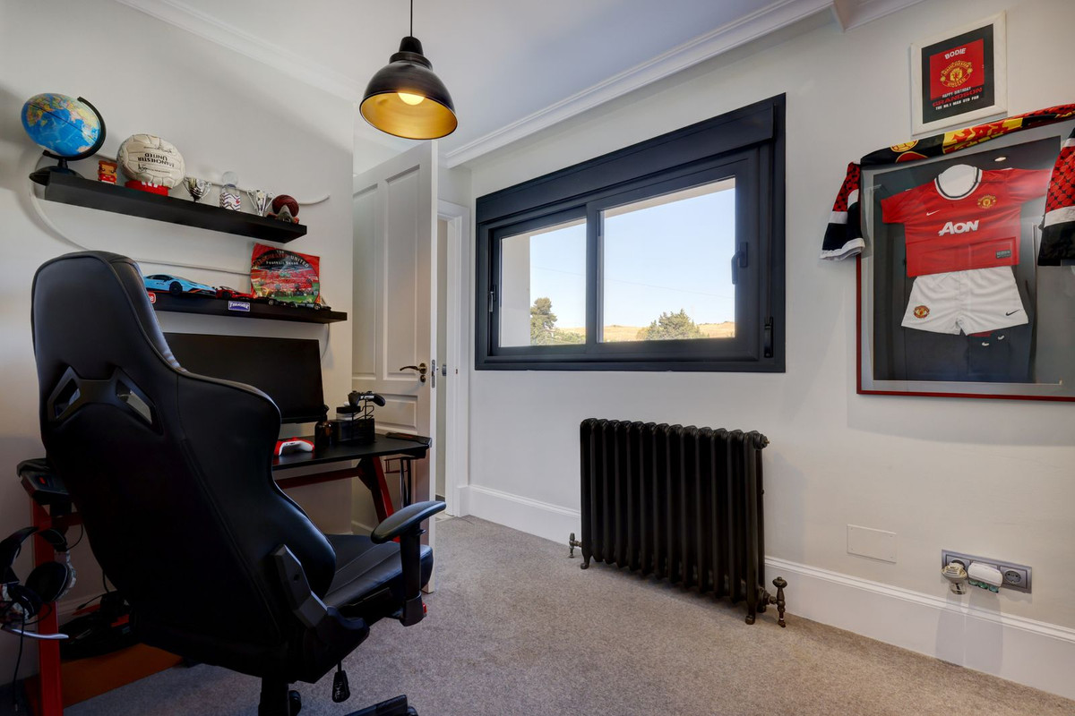 Huis te koop in Casares | 4 slaapkamers H5259436