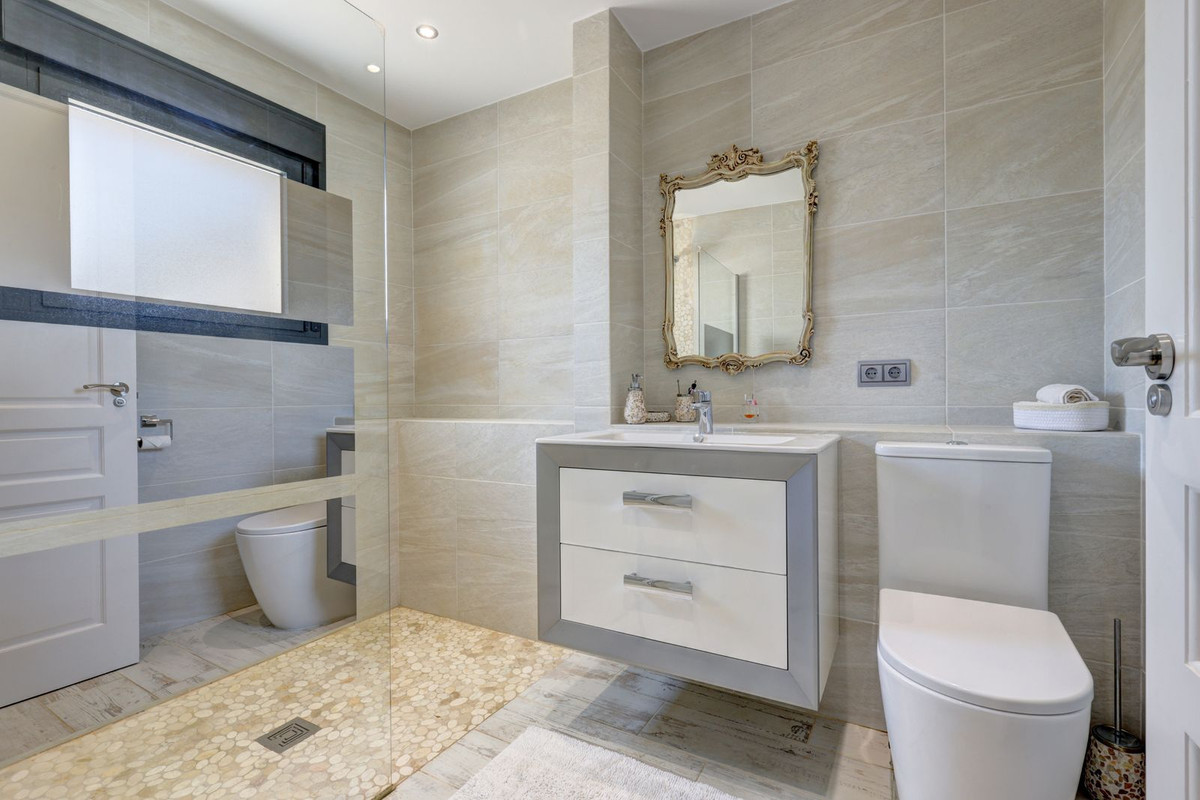 Huis te koop in Casares | 4 slaapkamers H5259436