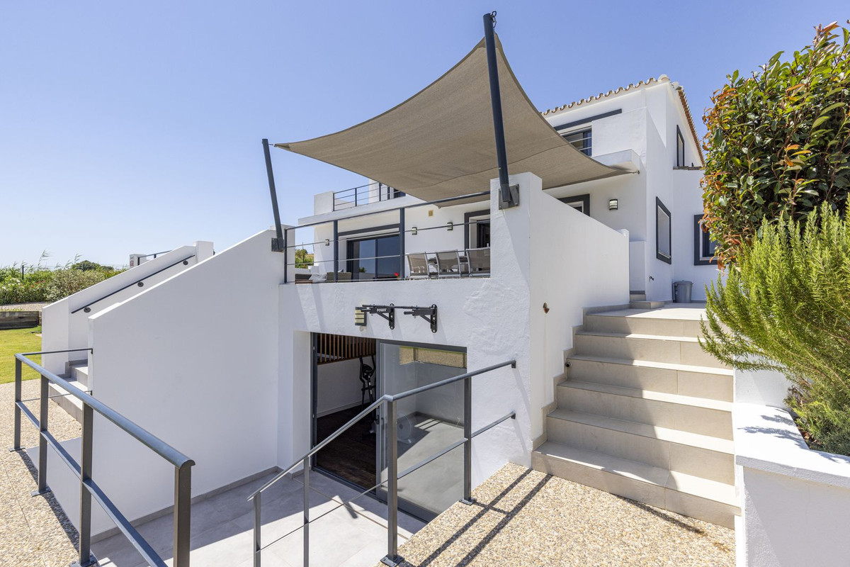 Huis te koop in Casares | 4 slaapkamers H5259436