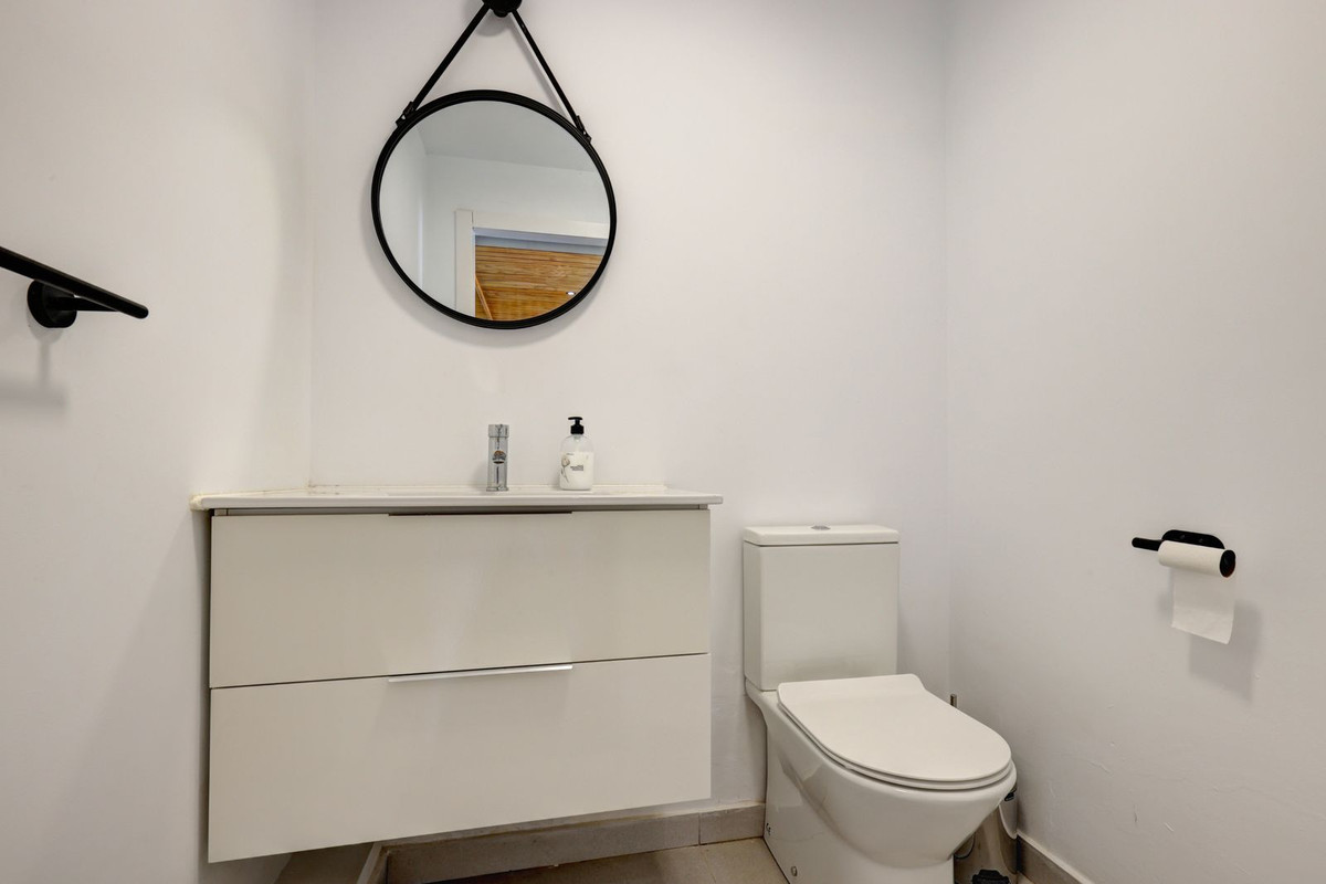 Huis te koop in Casares | 4 slaapkamers H5259436