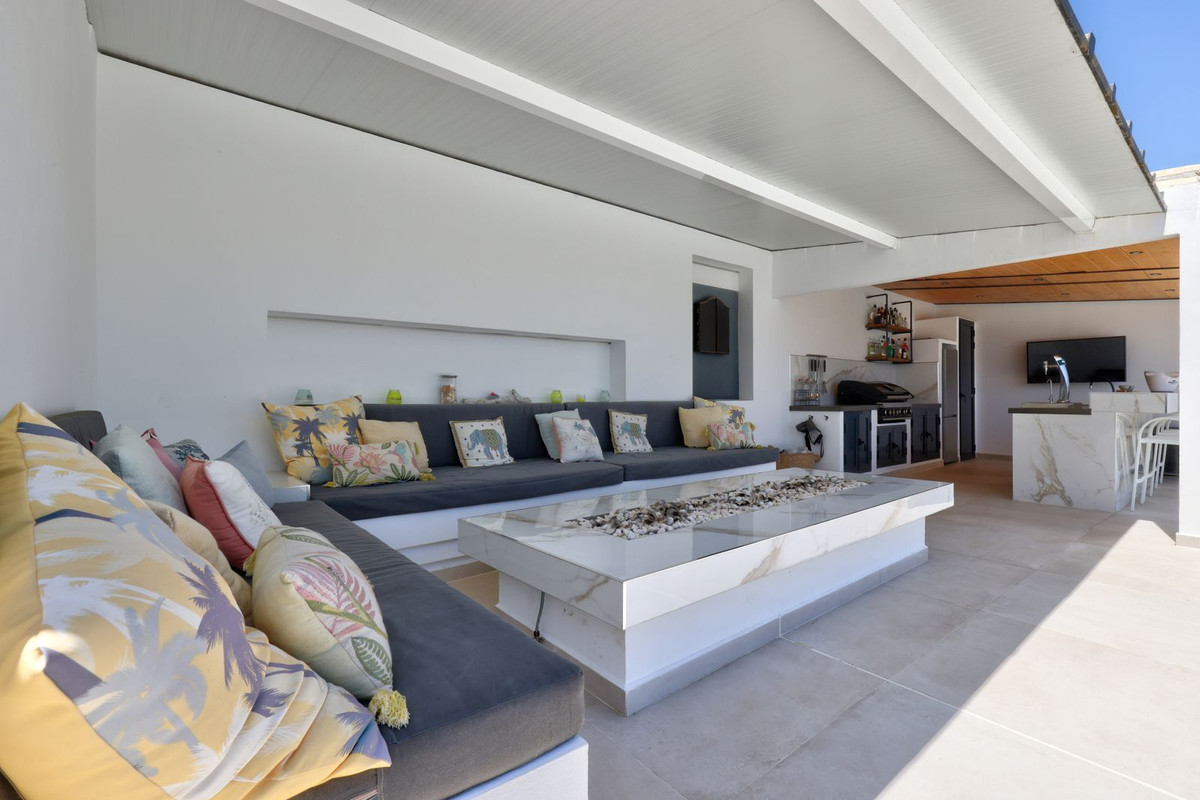 Huis te koop in Casares | 4 slaapkamers H5259436