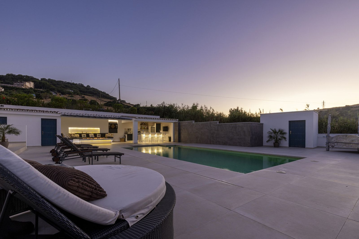 Huis te koop in Casares | 4 slaapkamers H5259436