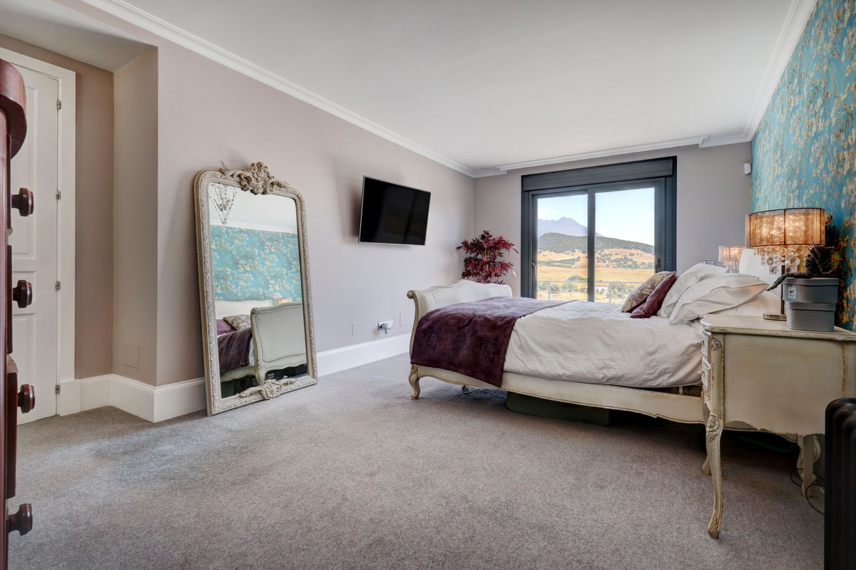 Huis te koop in Casares | 4 slaapkamers H5259436