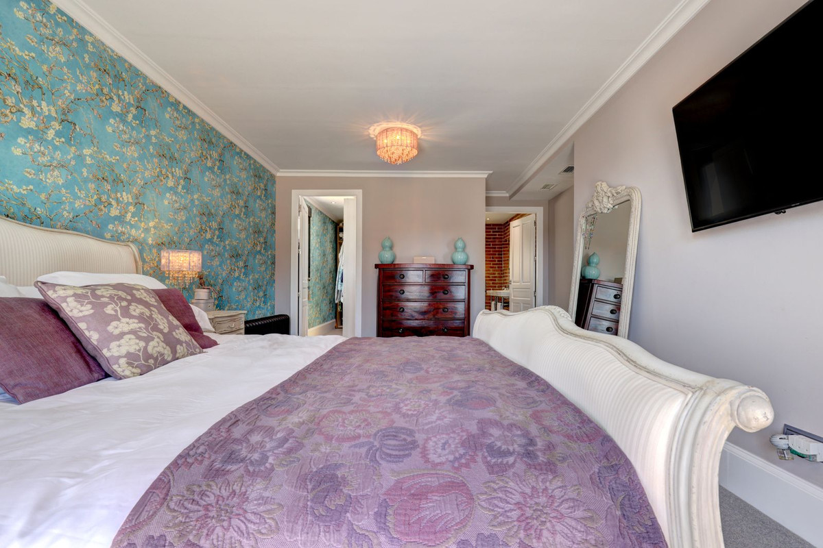 Huis te koop in Casares | 4 slaapkamers H5259436