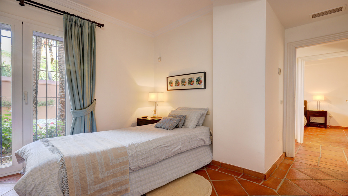 Appartement te koop in Casares | 3 slaapkamers H5289721