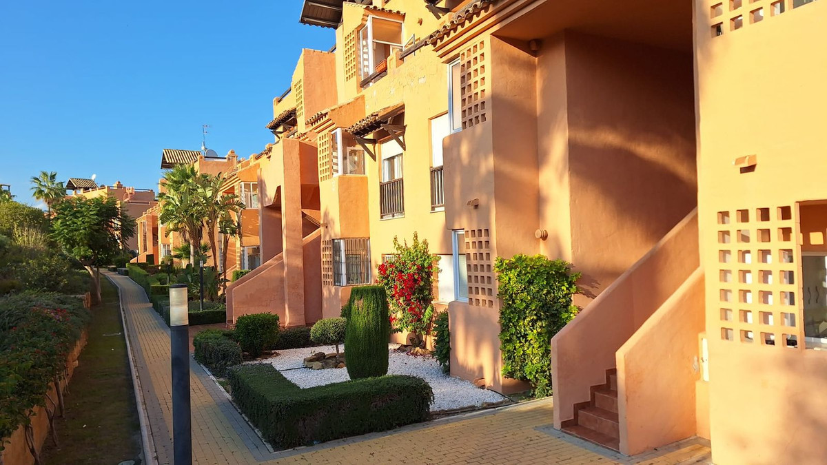 Appartement te koop in Casares | 2 slaapkamers H5292115