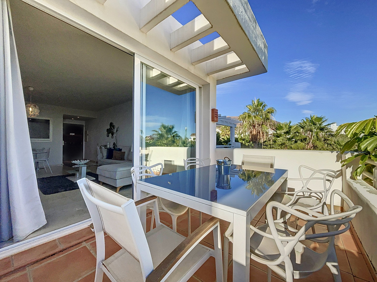 Appartement te koop in Casares | 2 slaapkamers H5294356