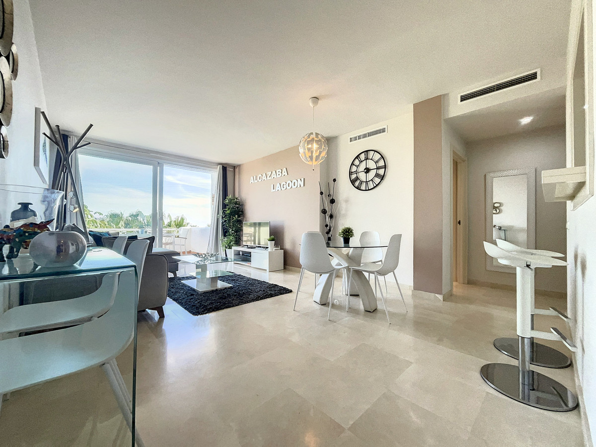 Appartement te koop in Casares | 2 slaapkamers H5294356