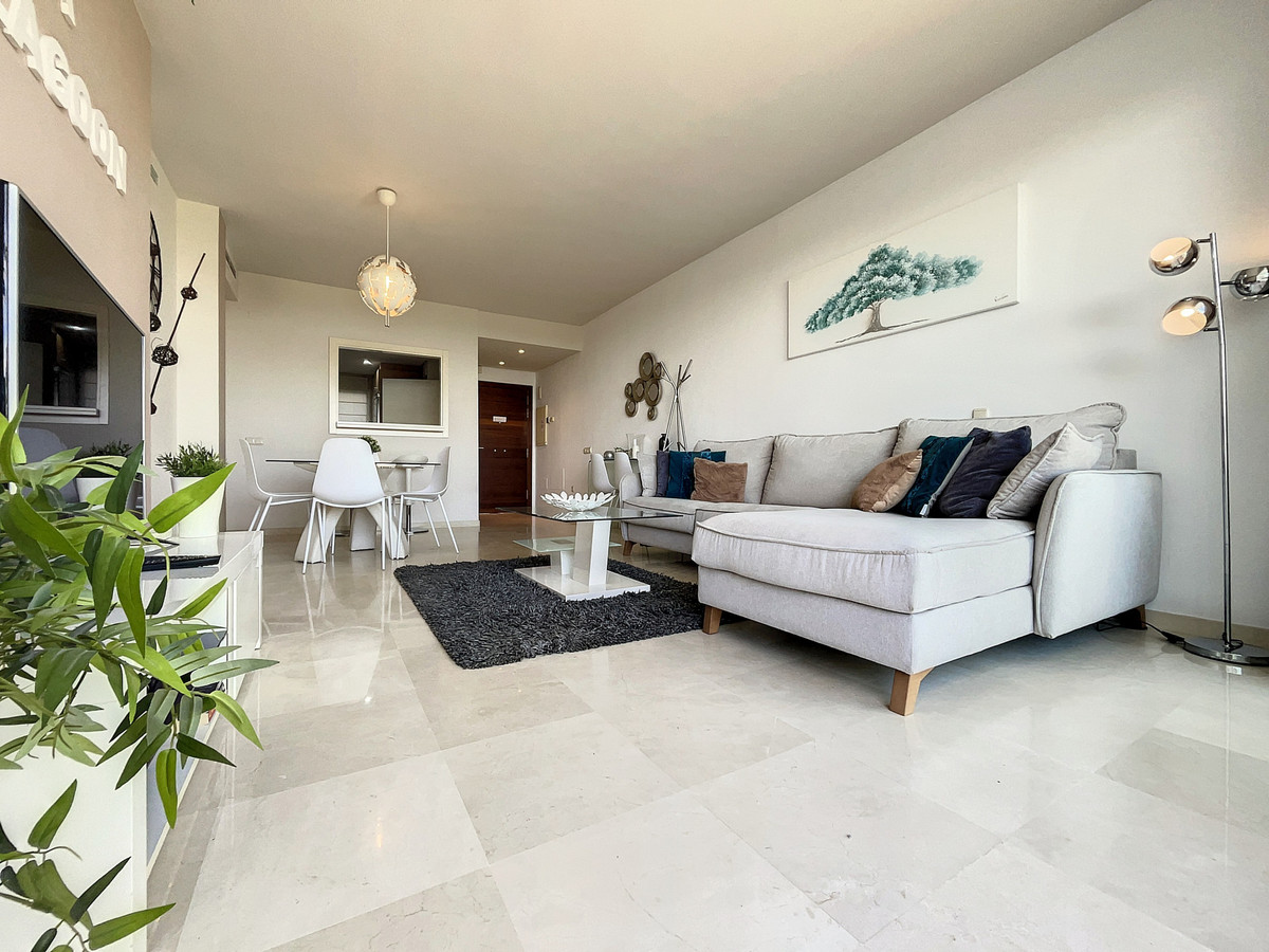 Appartement te koop in Casares | 2 slaapkamers H5294356