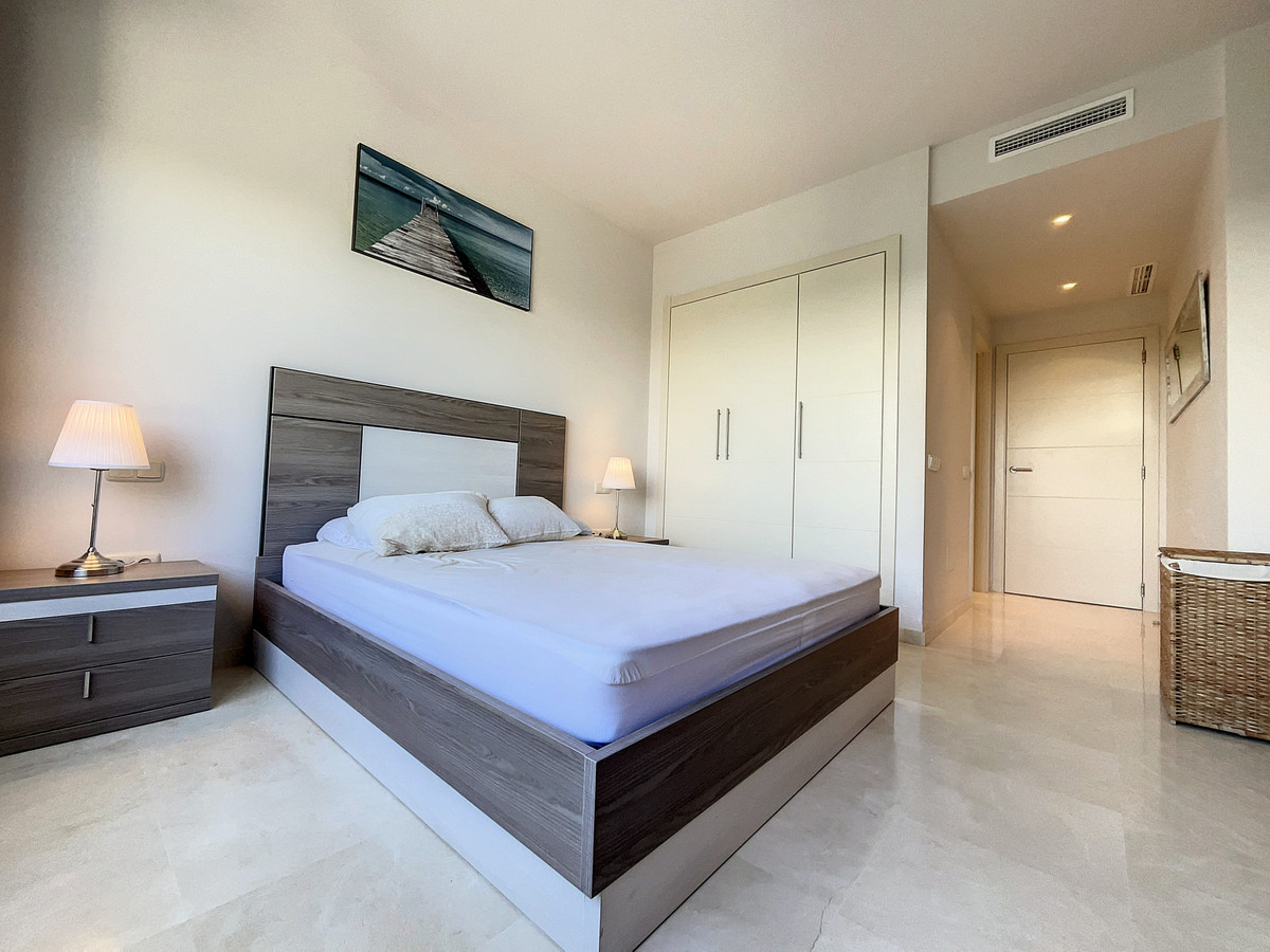 Appartement te koop in Casares | 2 slaapkamers H5294356