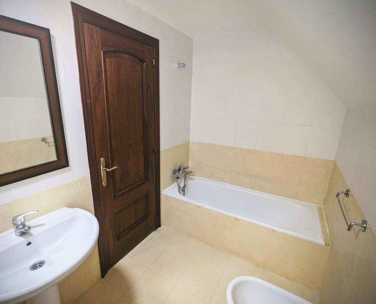 Penthouse Duplex te koop in Casares | 3 slaapkamers H5310043