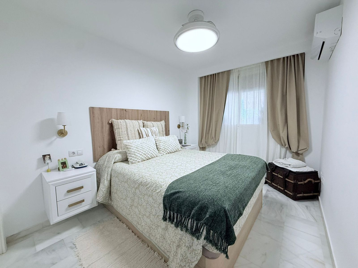 Appartement te koop in Casares | 4 slaapkamers H5310886