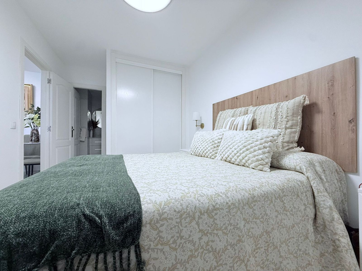 Appartement te koop in Casares | 4 slaapkamers H5310886