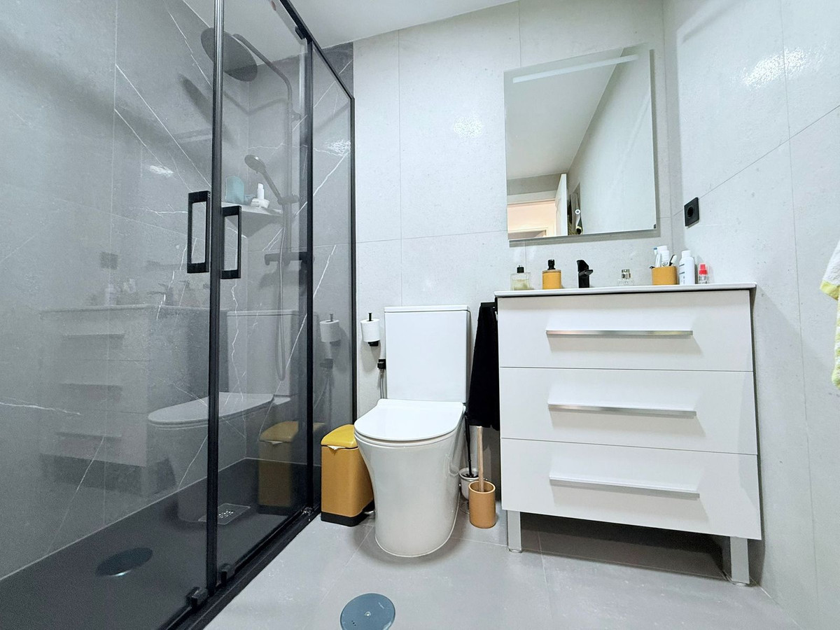 Appartement te koop in Casares | 4 slaapkamers H5310886