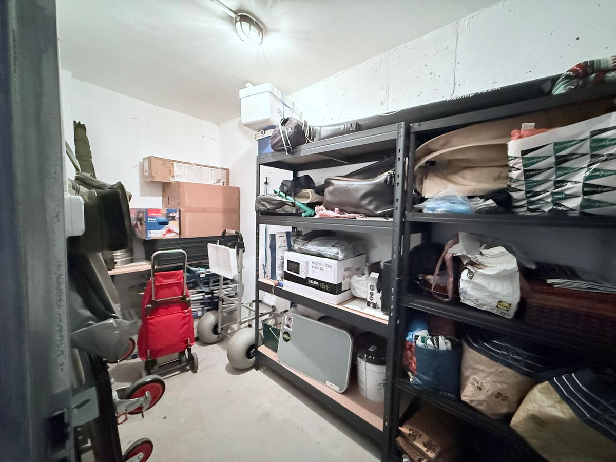 Appartement te koop in Casares | 4 slaapkamers H5310886