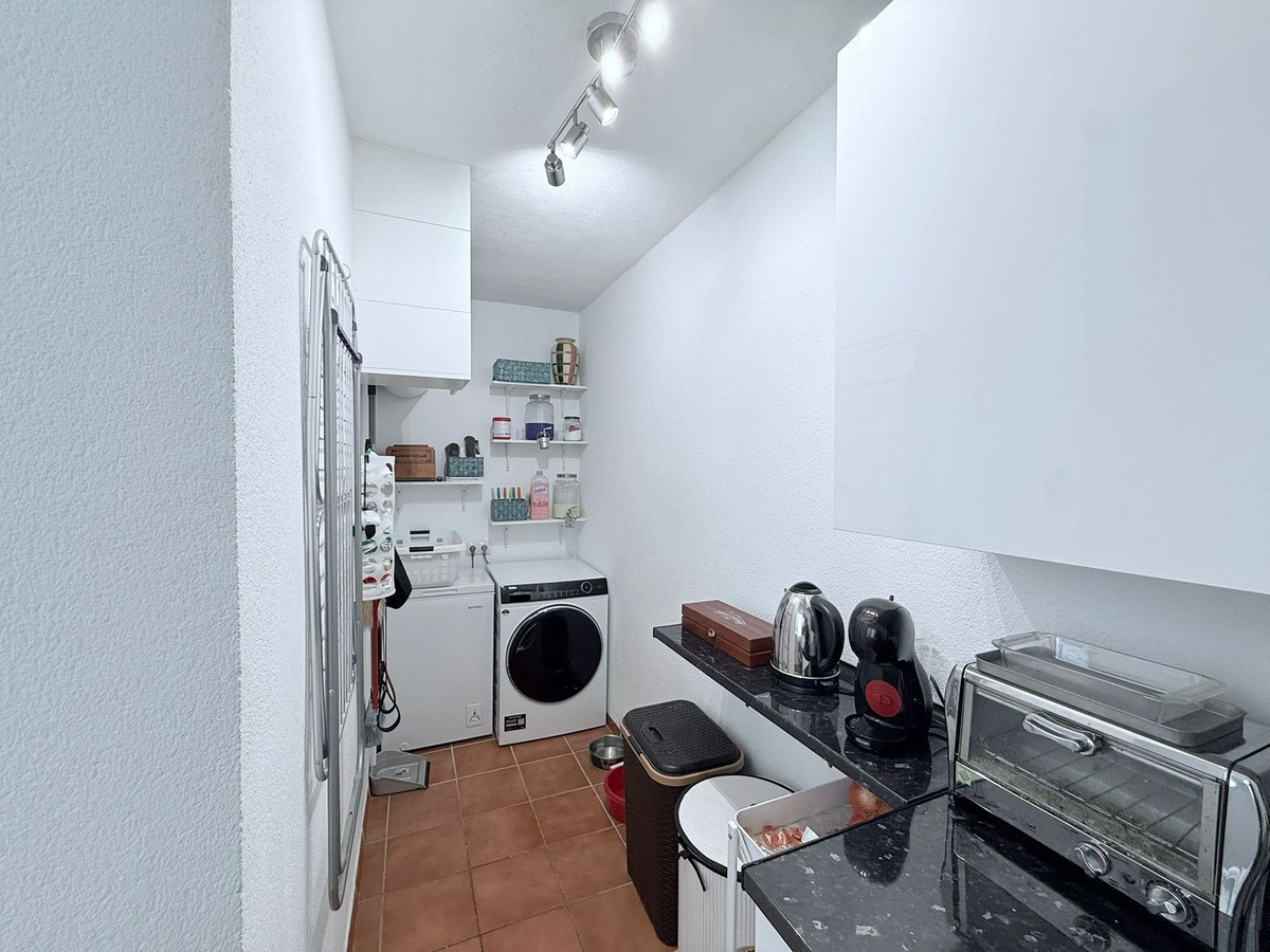 Appartement te koop in Casares | 4 slaapkamers H5310886