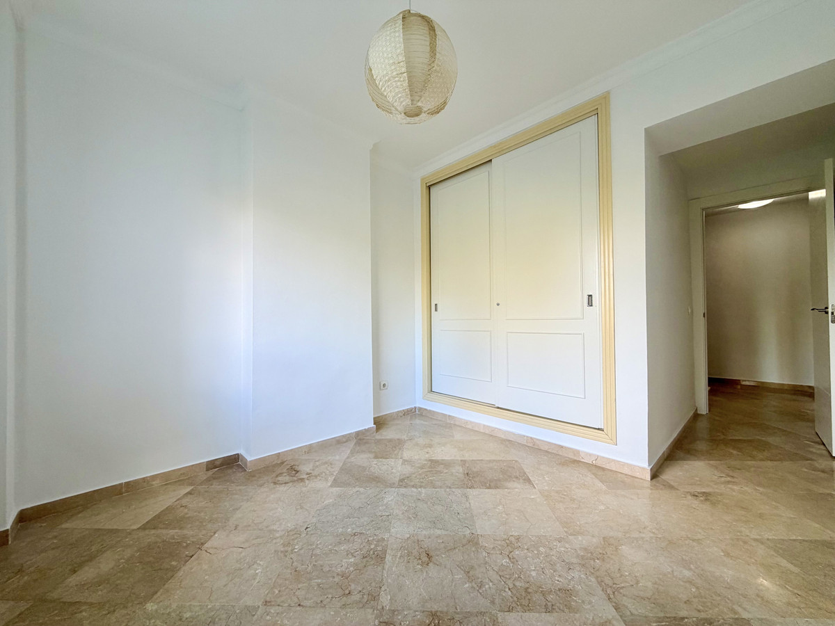 Appartement te koop in Casares | 2 slaapkamers H5327917