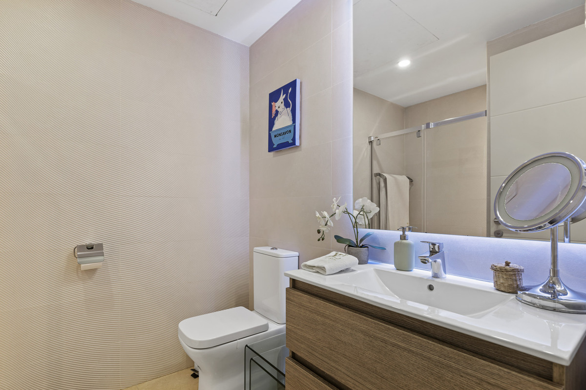 Appartement te koop in Casares | 2 slaapkamers H5348257