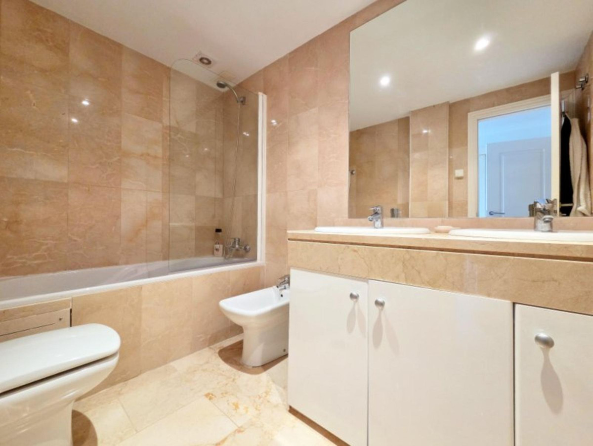 Appartement te koop in Casares | 3 slaapkamers H5365747