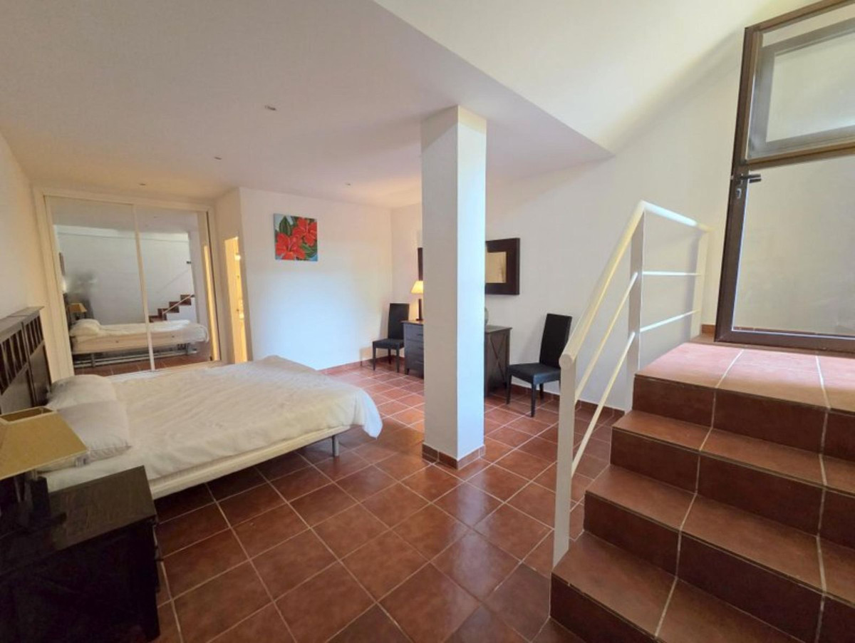 Appartement te koop in Casares | 3 slaapkamers H5365747