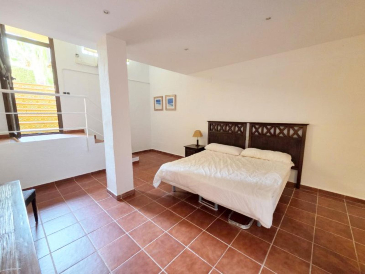 Appartement te koop in Casares | 3 slaapkamers H5365747