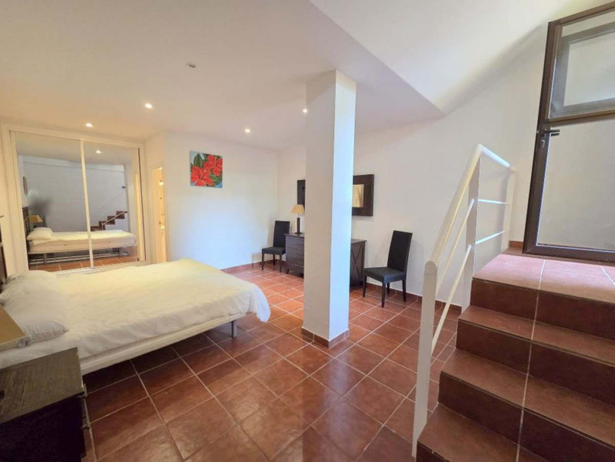 Appartement te koop in Casares | 3 slaapkamers H5365747