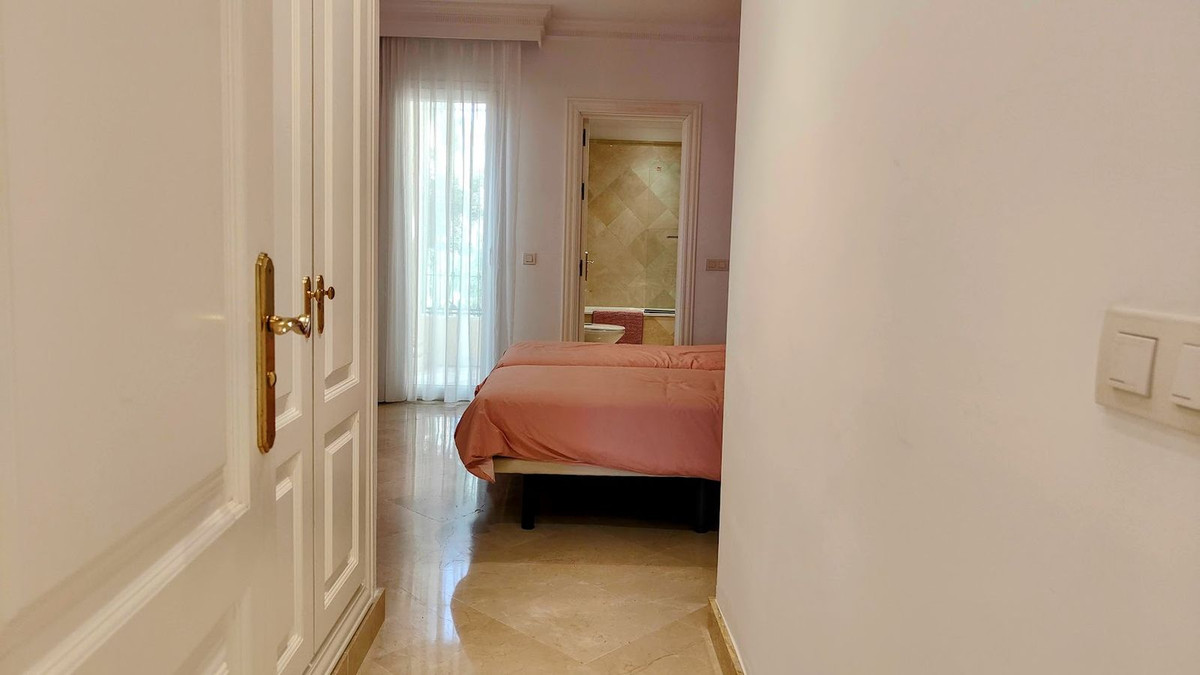 Property main view 16