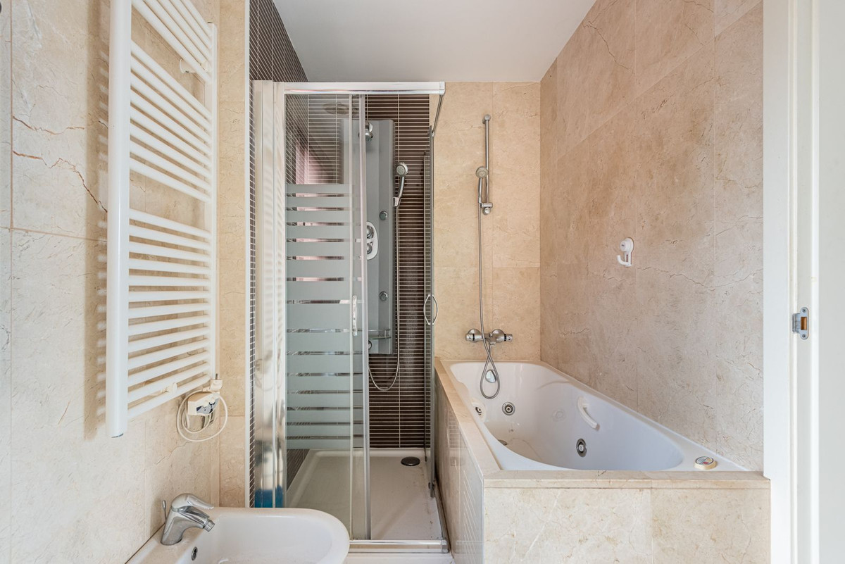 Huis te koop in Casares | 2 slaapkamers H5390515