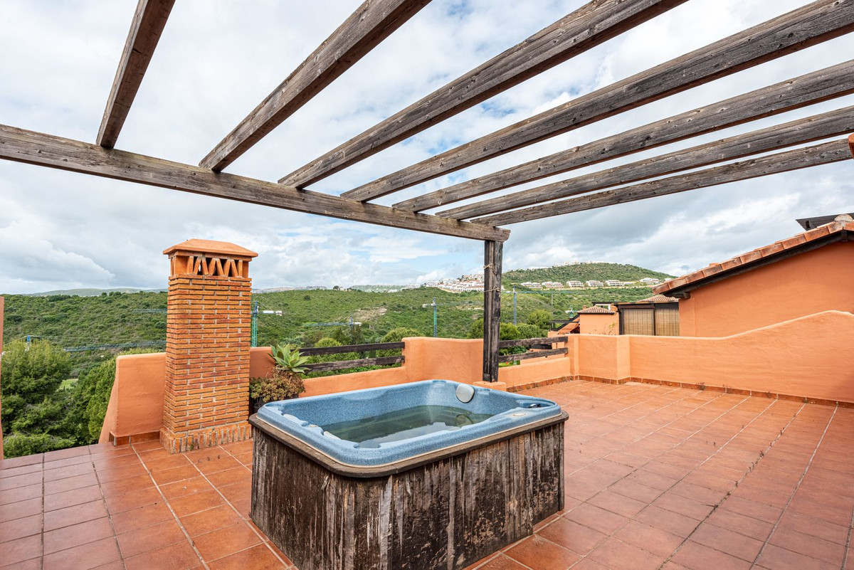Huis te koop in Casares | 2 slaapkamers H5390515
