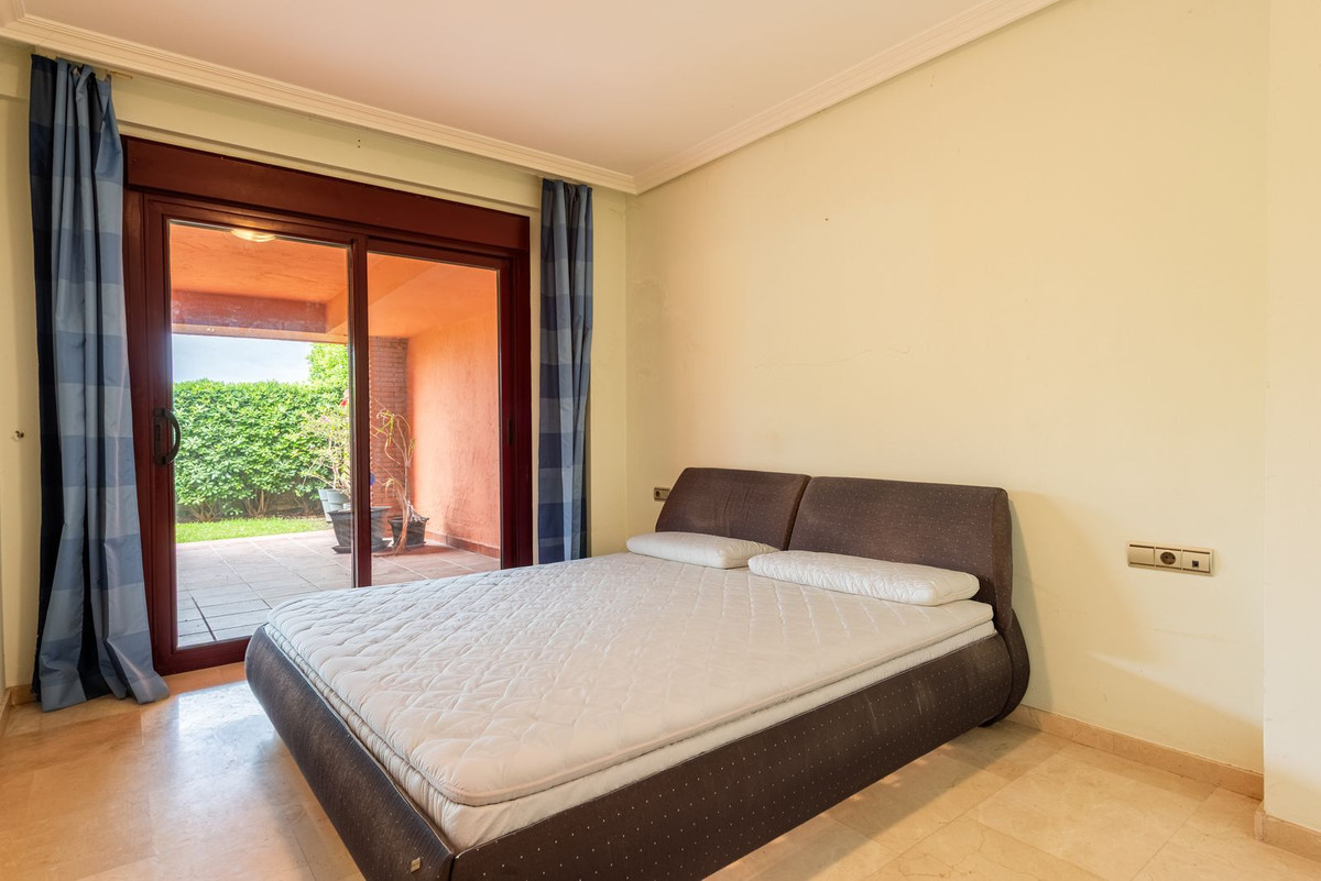 Appartement te koop in Casares | 2 slaapkamers H5390785