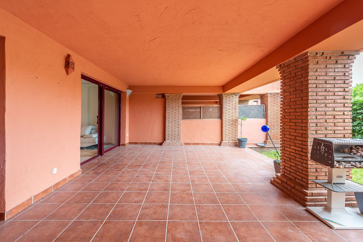 Appartement te koop in Casares | 2 slaapkamers H5390785