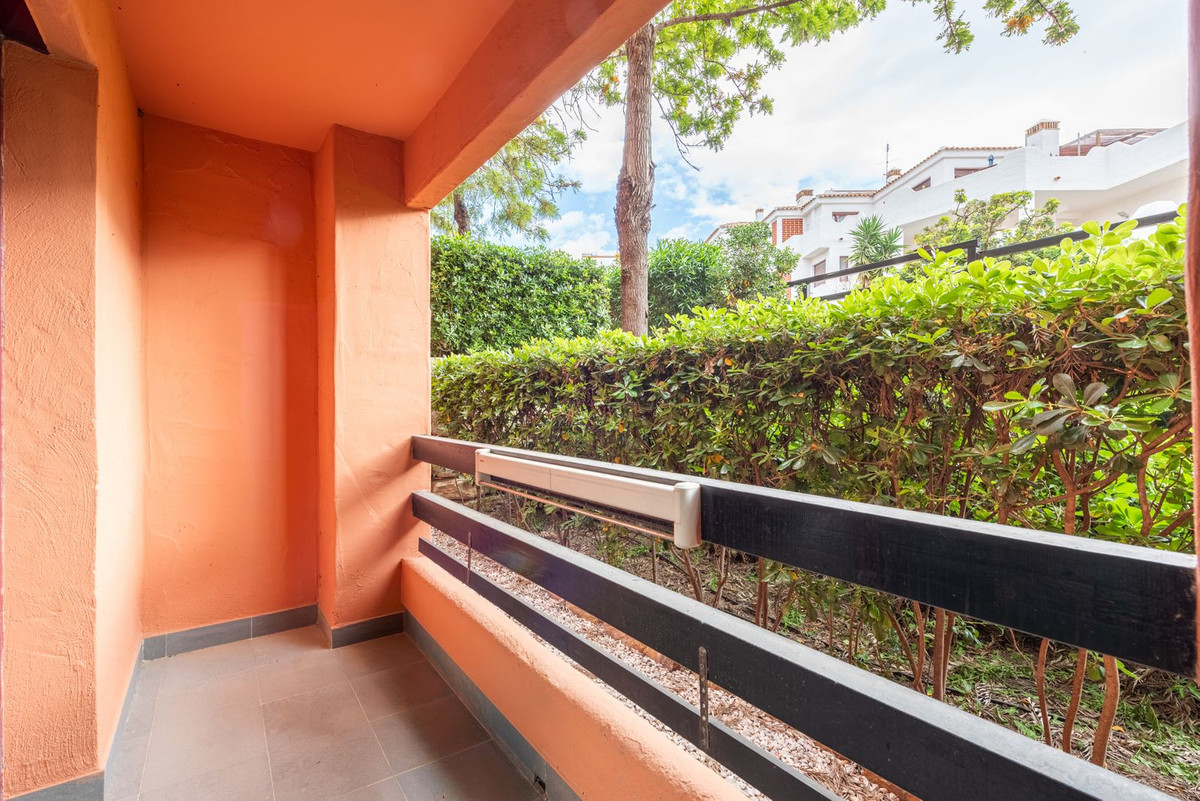 Appartement te koop in Casares | 2 slaapkamers H5390785