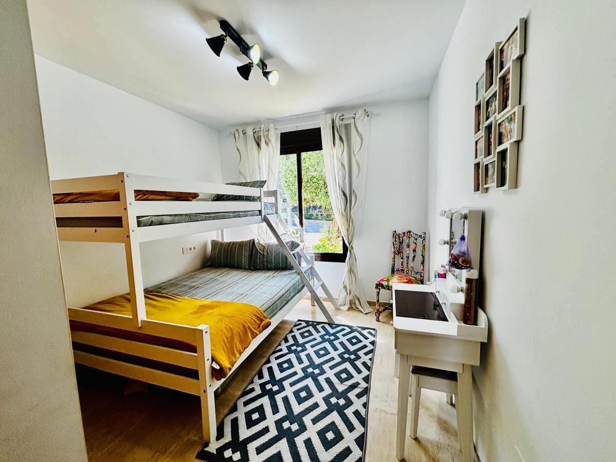 Appartement te koop in Casares | 2 slaapkamers H5393359