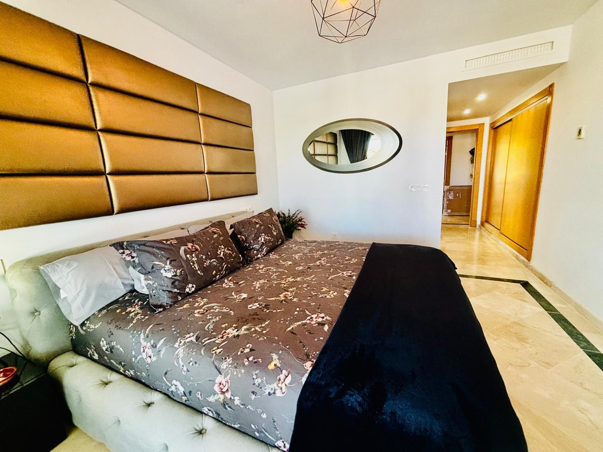 Appartement te koop in Casares | 2 slaapkamers H5393359