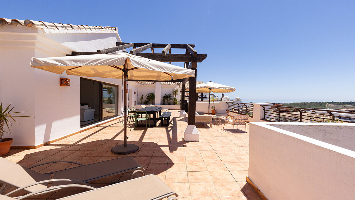 Penthouse te koop in Casares | 3 slaapkamers H5395216