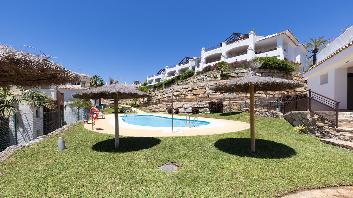Penthouse te koop in Casares | 3 slaapkamers H5395216