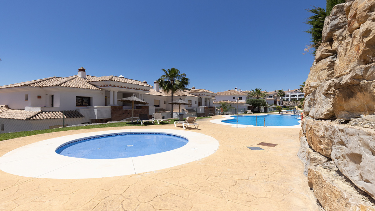 Penthouse te koop in Casares | 3 slaapkamers H5395216