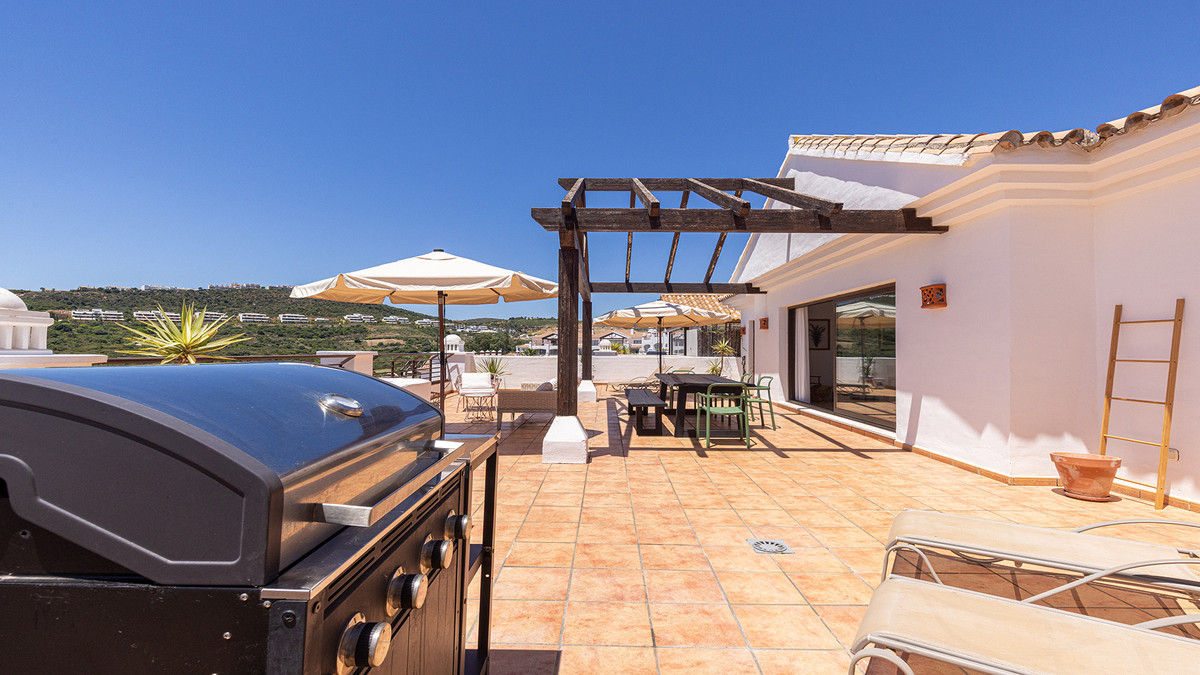 Penthouse te koop in Casares | 3 slaapkamers H5395216
