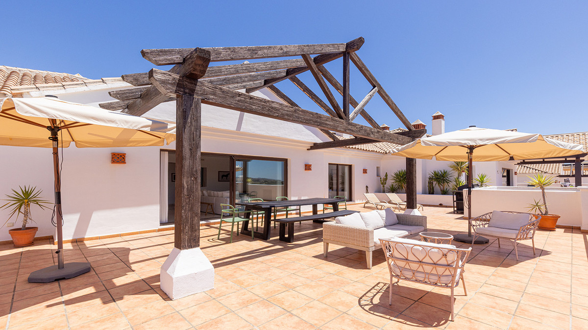 Penthouse te koop in Casares | 3 slaapkamers H5395216